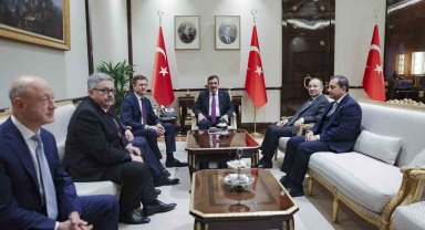 Cumhurbaşkanı Yardımcısı Yılmaz, Rusya Başbakan Yardımcısı Novak'ı kabul etti