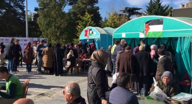 Develi'de Gazze için düzenlenen panayıra vatandaşlar akın etti