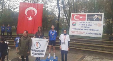 Eskişehirli atletizm sporcusu 'Kros' şampiyonu oldu
