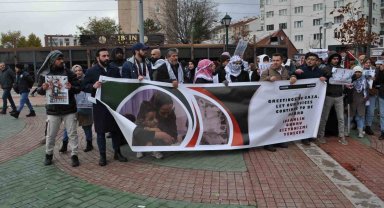 Farklı ülkelerden 300 öğrenci Filistin için bir araya geldi