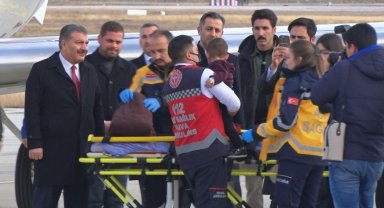 Gazzeli 3 yaralı çocuk Ankara'ya getirildi