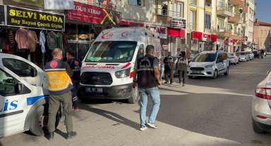 Haber alınamayan şahıs, evinde boğazı kesik halde ölü bulundu