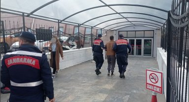 İnşaat iskelesi çalan 3 şüpheliden 1'i tutuklandı