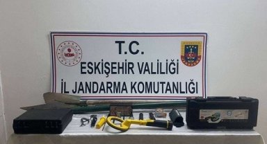 Jandarma kaçak kazıya göz açtırmıyor