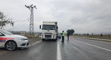 Jandarma trafik denetiminde 4 bin 307 araç kontrol edildi