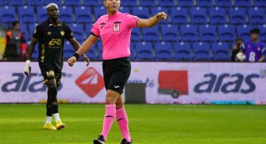 Kasımpaşa - Kayserispor maçını Çağdaş Altay yönetecek