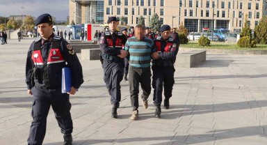 Kayseri'deki kadın cinayetinde yeni gelişme: Komşusu ve 2 oğlu adliyede