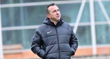 Kayserispor Teknik Direktörü Uçar: "Gidecek daha çok yolumuz var"