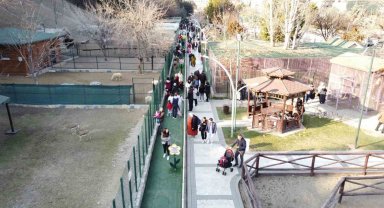 Keçiören'de öğrenciler ara tatilin keyfini çıkarıyor