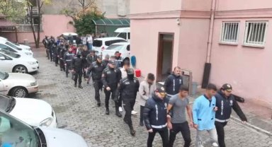 Konya'da aranan şahıslara yönelik dev operasyon: 133 gözaltı