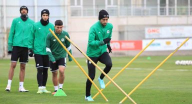Konyaspor'da Alanyaspor maçı hazırlıkları devam ediyor