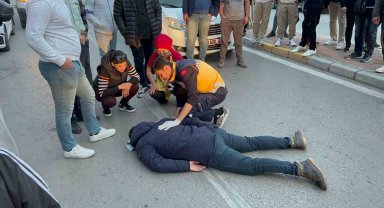 Motosikletle yayaya çarptı: 2 yaralı