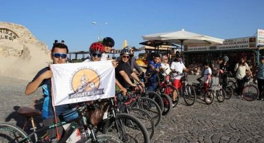 NEVÜ Bisiklet Kulübü Cumhuriyetin 100. Yılı için pedal çevirdi