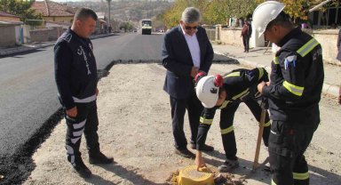 Sağlık mahallesinde asfalt çalışmasında sona gelindi