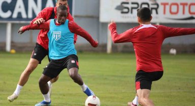 Sivasspor salonda çalıştı