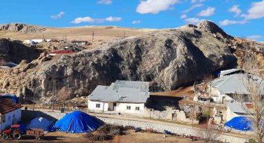 6 Şubat depreminde düşen kayalara çelik ağlı önlem
