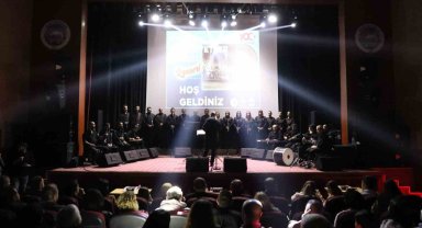 7 üyesini depremde kaybeden Antakya Medeniyetler Korosu'ndan duygu dolu konser