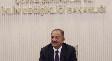 Bakan Özhaseki: "Deprem bölgesinde şehirlerimizi birlikte inşa ediyoruz"
