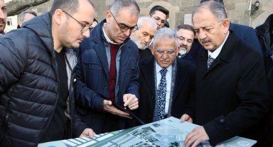 Bakan Özhaseki, Suriçi ve Cami Kebir Projelerini inceledi