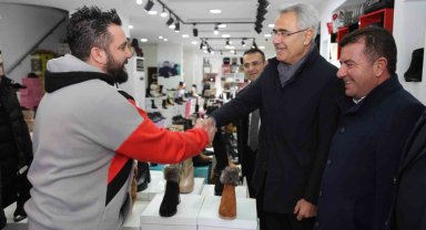 Başkan Özdemir, esnafı ziyaret etti