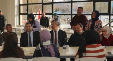 ÇAKÜ'de engelli bireylerin üniversite eğitiminde karşılaştığı zorluklar konuşuldu