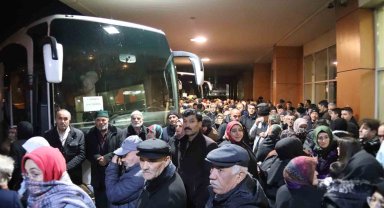 Çankırı'da 75 umreci kutsal topraklara uğurlandı