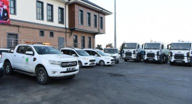 Çöp taksiler, temizlik araçları görev başında