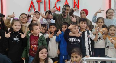 Dernekler bir araya geldi çocuklar doyasıya eğlendi.