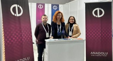 Engelleri aşan Anadolu Üniversitesi 'Engelsiz Yaşam Fuarı'na katıldı