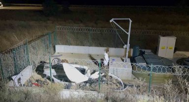 Eskişehir'de kayıp olarak aranan 2 gencin kaza yaparak hayatlarını kaybettikleri belirlendi