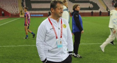 Eskişehirspor'da teknik direktör ayrılığı