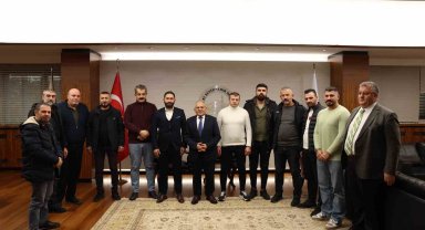 Esnaflardan Büyükkılıç'a destek: "Memduh başkanımızın yanında, sonuna kadar arkasındayız"