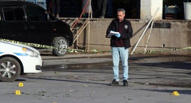 Hal kompleksindeki kanlı karşılaşmada ağır yaralanan şahıs hayatını kaybetti