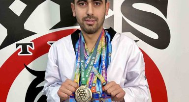 İşitme diliyle öğrendiği taekwondoda başarıdan başarıya koşuyor