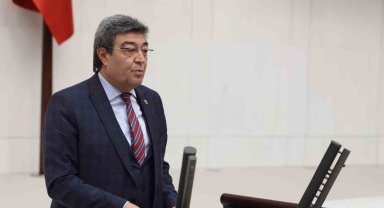 İYİ Parti'li Ataş: "Lise kademesinin temel dersi Türkçe, hak ettiği kontenjanı almalıdır"
