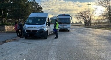 Jandarma ekiplerinden okul servislerine denetim