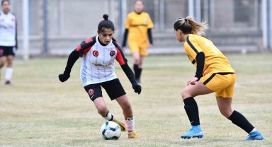 Kadınlar 2. Lig: Kılıçaslan Yıldızspor: 0 - Yakacık Gençlerbirliğispor: 0