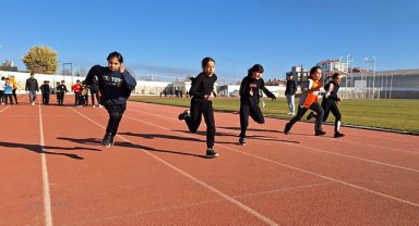 Karaman'da düzenlenen U14 atletizm il yarışmaları sona erdi