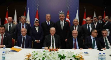 Kayseri Teşkilatı Cumhurbaşkanı Erdoğan ile buluştu