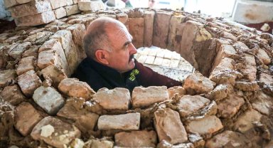 Konya'da 6. kuşak taş fırın ustası babasından öğrendiği mesleğini çocuklarına aktarıyor
