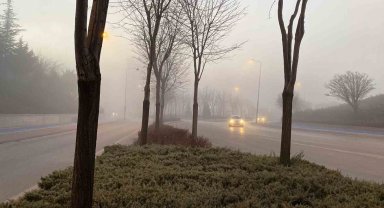 Konya'da sabah saatlerinde sis etkili oldu
