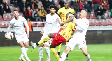 Mame Baba Thiam 10. golünü attı