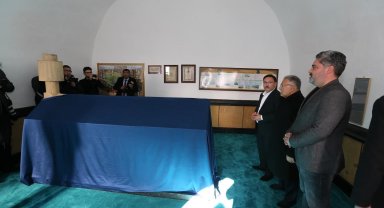 Melik Mehmet Gazi kabri başında anıldı