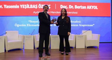Memur-Sen Tez Ödülleri sahiplerini buldu