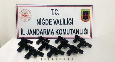 Niğde'de 11 ruhsatsız tabanca ele geçirildi