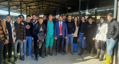 Niğde'de hayvan yetiştireceklere üniversiteden uygulamalı eğitim