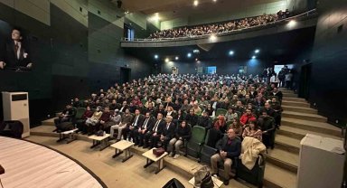 Niğde'de öğretmenlere "erken yaşta evliliğin" hukuki boyutu anlatıldı