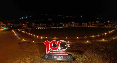 Paraşüt İniş Alanı'na 100. Yıl Anıtı