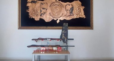 Polis ekiplerinden kaçak alkollü içecek operasyonu