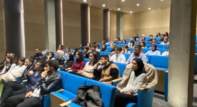 Psikoloji öğrencileri konferansta buluştu